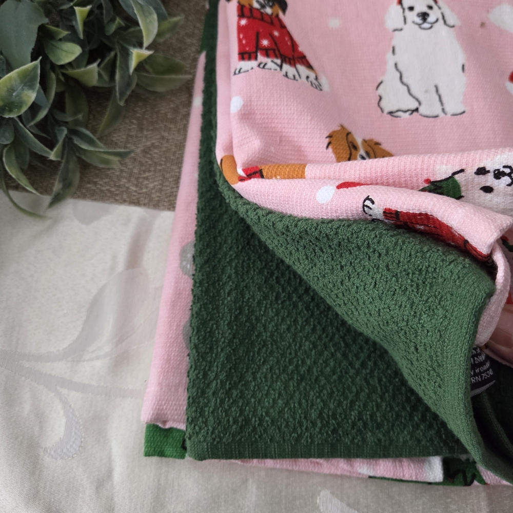 Kensie Holiday Dog Print Kitchen Towels - Pink and Red - Picture 4 of 4